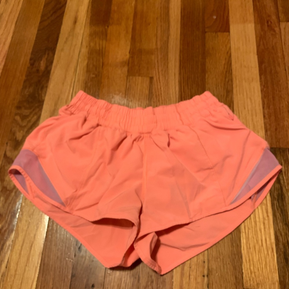 Women's Lulu Coral Athletic Speed Shorts
